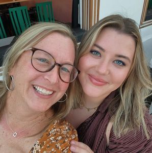 Meet your Posher, Nancy